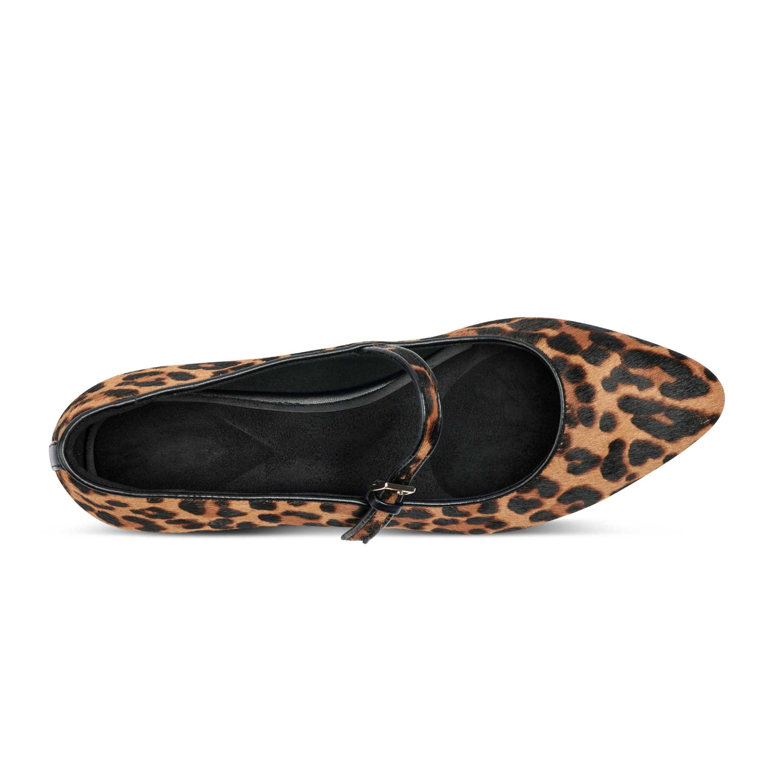 Women's Taren Total Motion Pointy Toe Dress Flats - Image 4